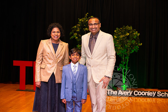 -2-8257