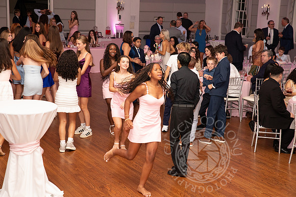 3V0A1224