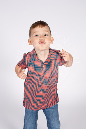2V0A5692
