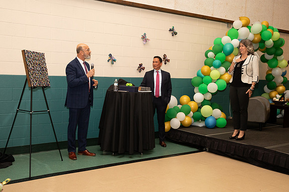 3V0A0578