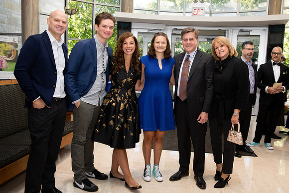 3V0A0673
