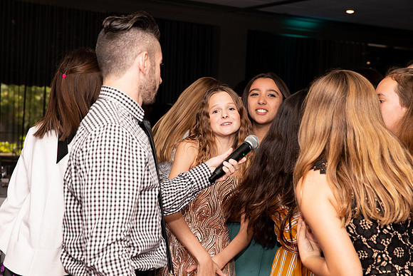 3V0A0715